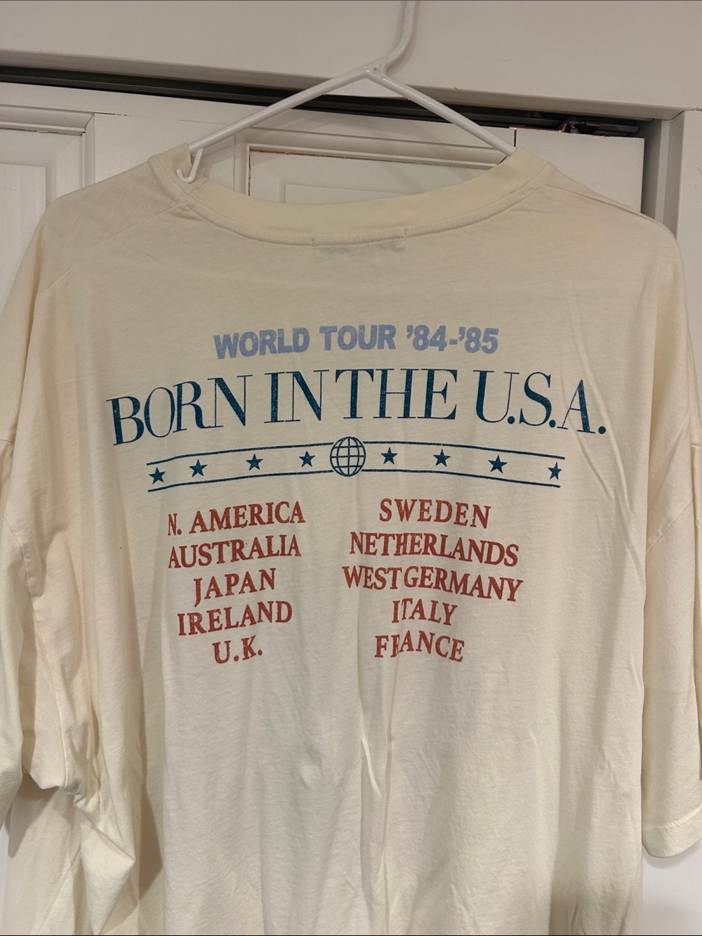 Daydreamer Cream Bruce Springsteen "Born in the U.S.A." Graphic Tee - Picture 3 of 3